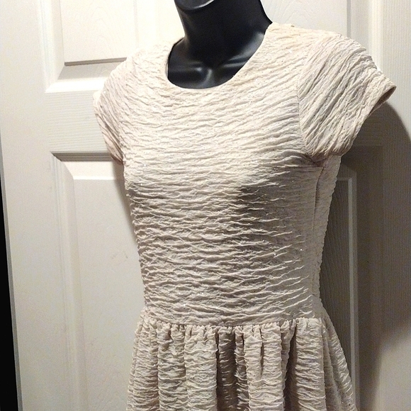 Kimchi Blue Dress M (junior) - Picture 2 of 7